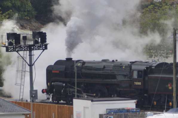 3 September 2022 - 16:36:43

----------------------
Steam loco Britannia departs Kingswear